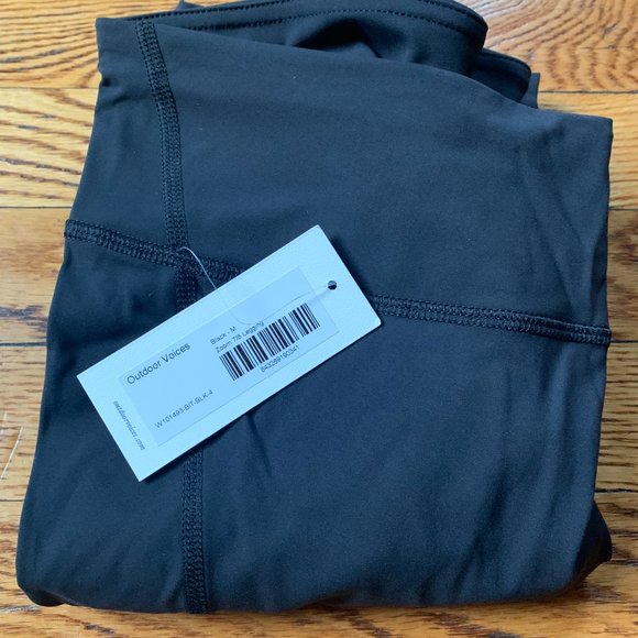 NEW with Tags Outdoor Voices 7/8 Leggings in Black - Picture 7 of 7